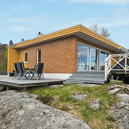 In Tjodalyng With Kitchen Prázdninový dům *