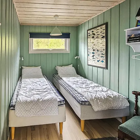 Prázdninový dům In Tjodalyng With Kitchen *