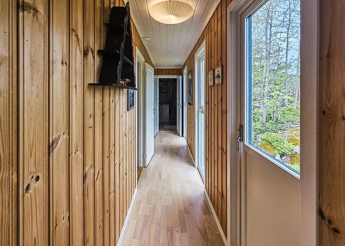 Holiday home In Tjodalyng With Kitchen