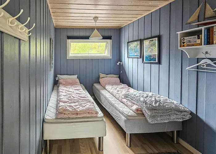 Holiday home In Tjodalyng With Kitchen